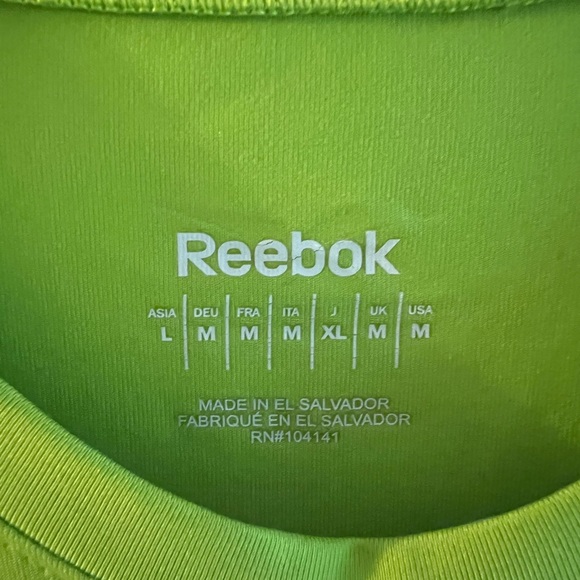 Like Green Reebok Shirt - Picture 3 of 3